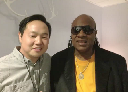Kero One performs for Stevie Wonder @ Nokia Live (Behind the Scenes) [video]